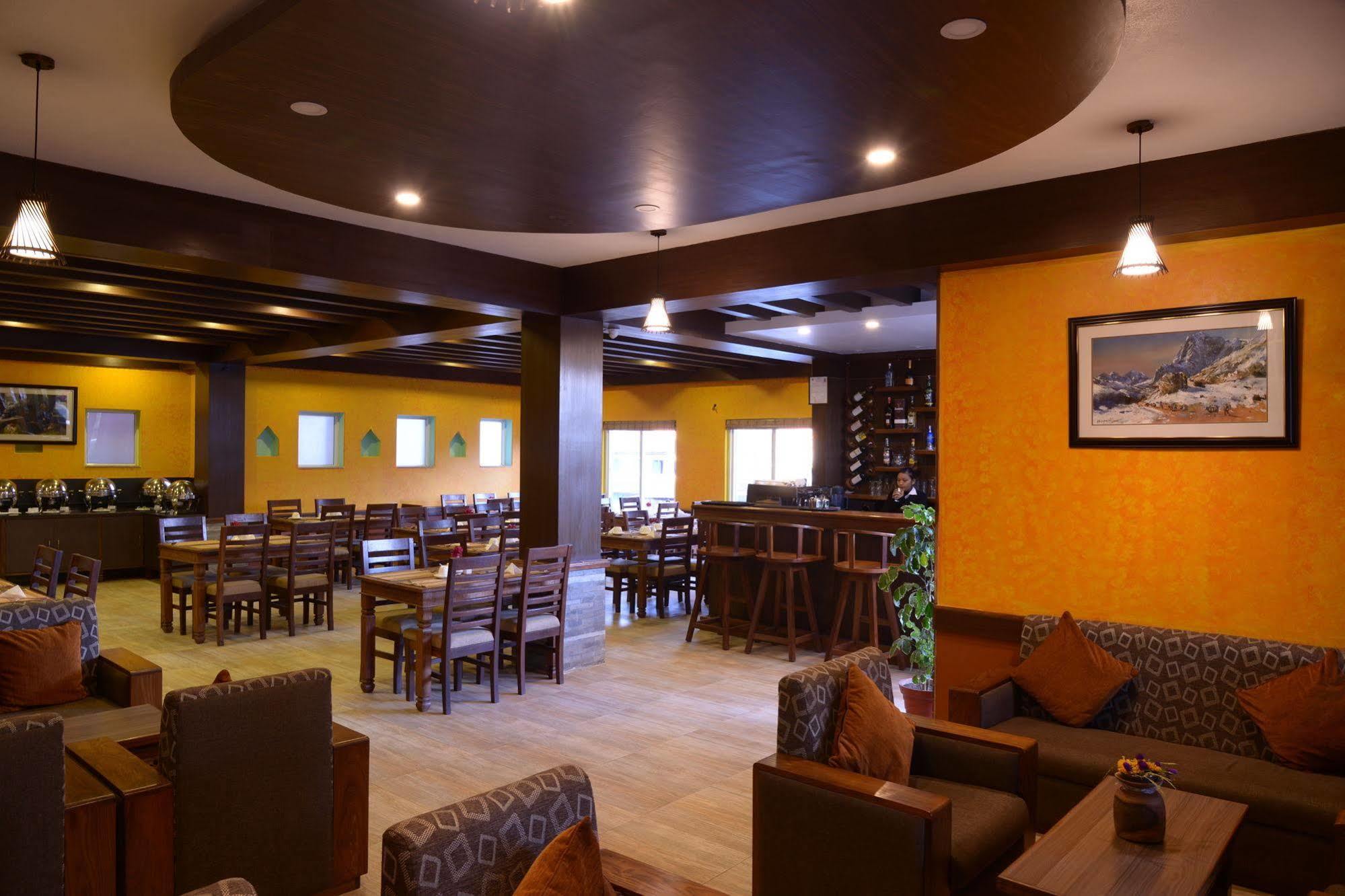 Hotel Mountain View - Lakeside Pokhara Exterior foto