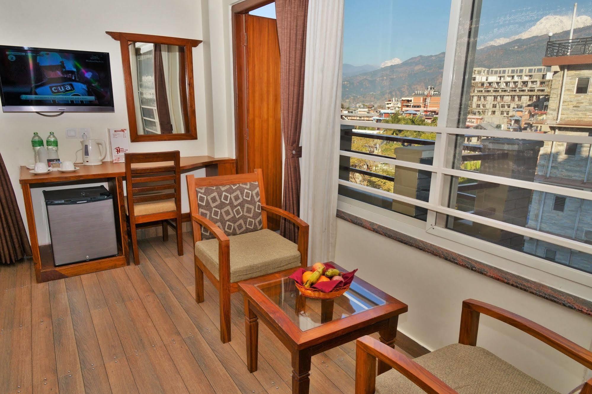 Hotel Mountain View - Lakeside Pokhara Exterior foto